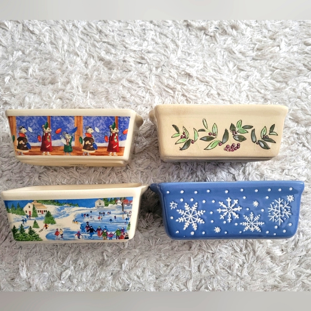 Vintage Nantucket baking pans